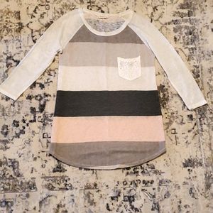 3/4 Sleeve Stripped Blouse!!